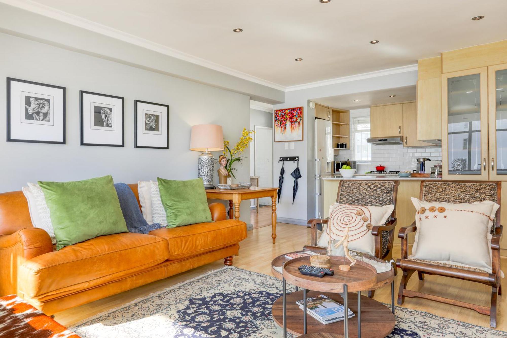 Backup-Powered Bantry Bay View 2 Bed Apartment 开普敦 外观 照片