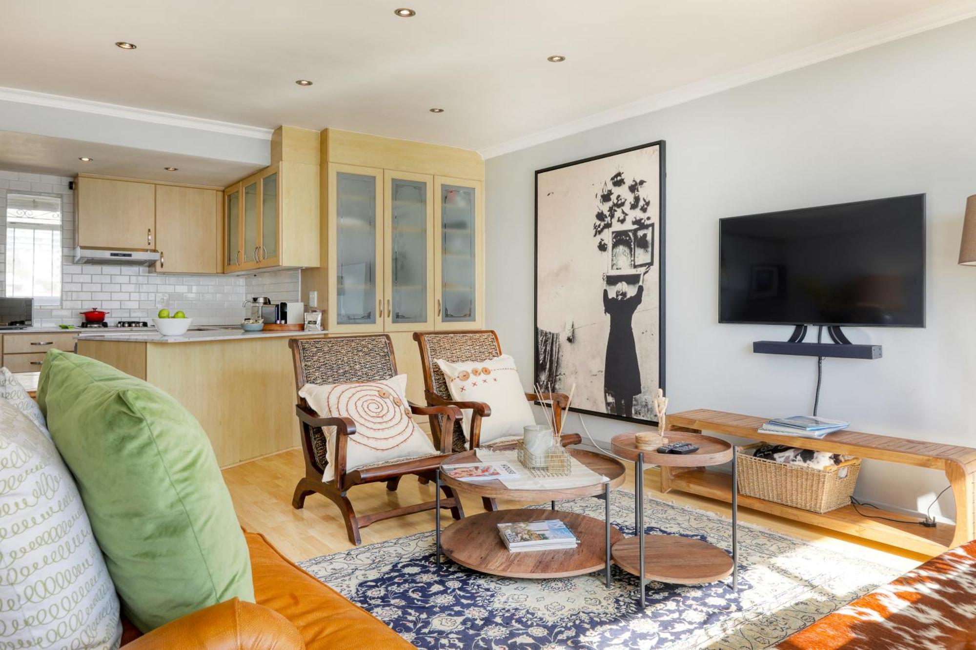 Backup-Powered Bantry Bay View 2 Bed Apartment 开普敦 外观 照片
