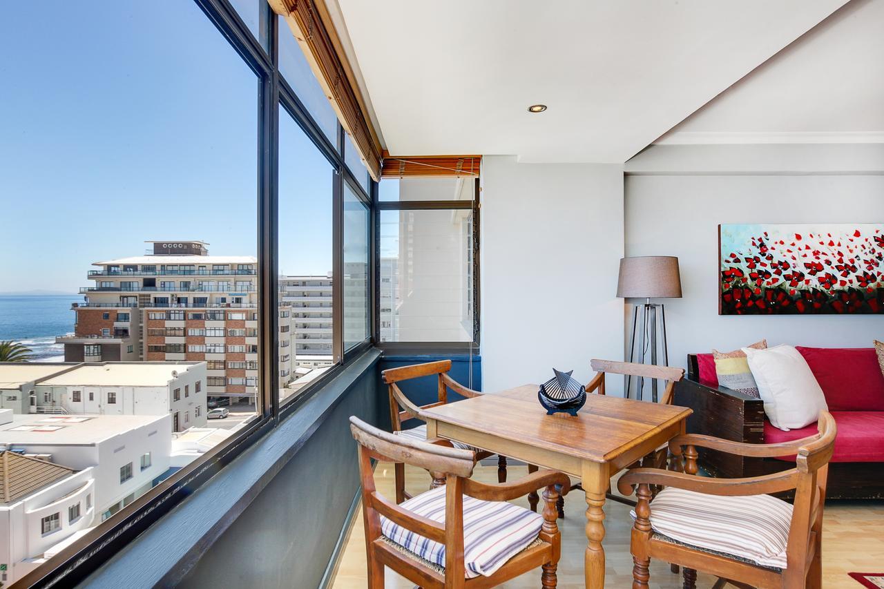 Backup-Powered Bantry Bay View 2 Bed Apartment 开普敦 外观 照片