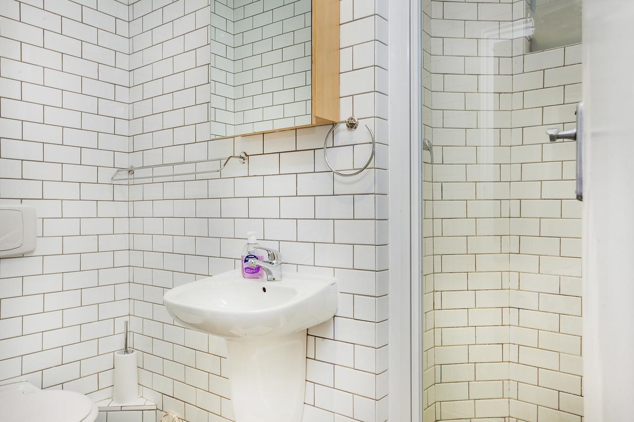 Backup-Powered Bantry Bay View 2 Bed Apartment 开普敦 外观 照片